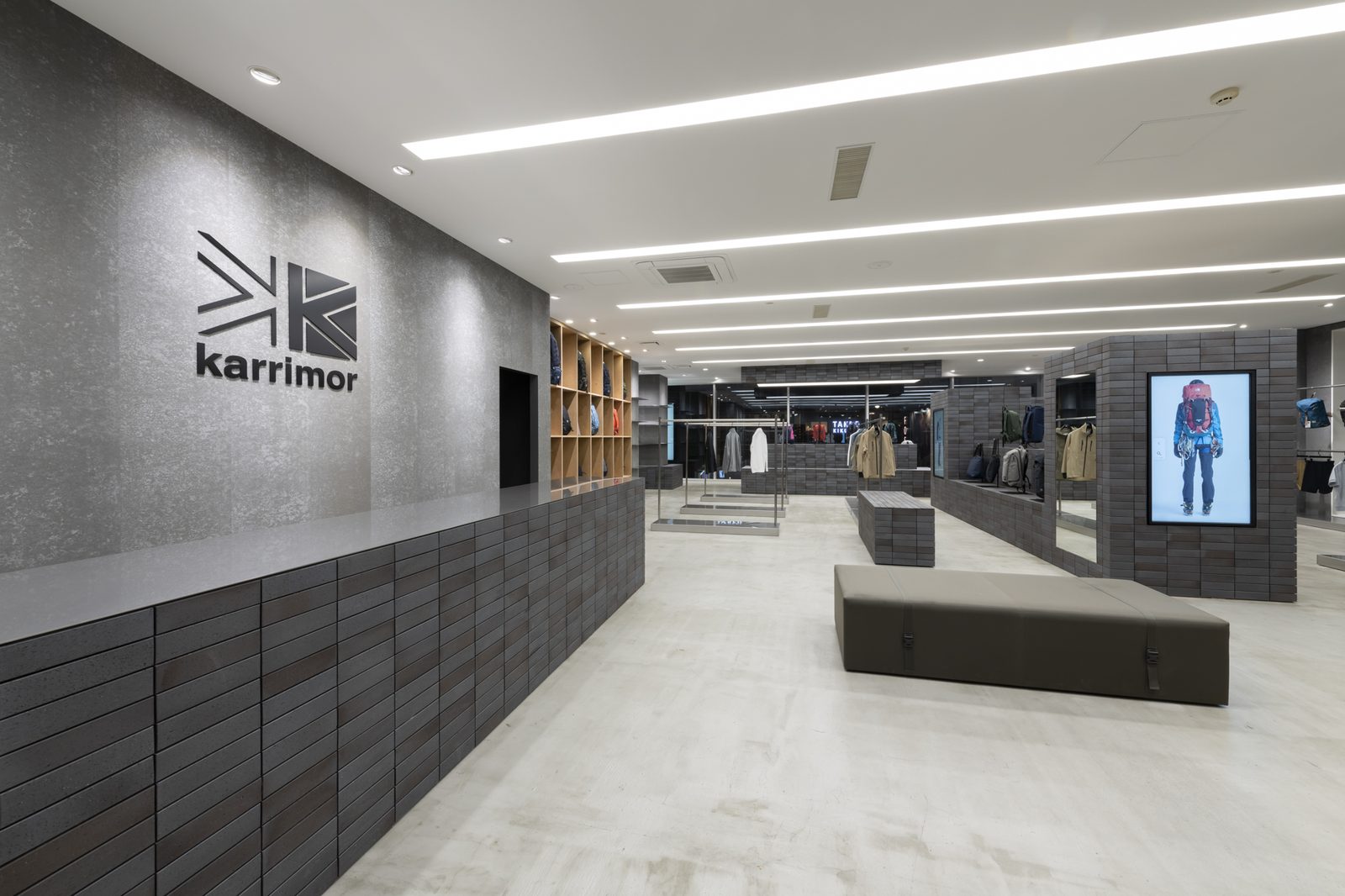 karrimor 原宿の施工写真